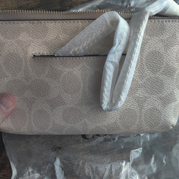 Coach Signature Leather Wristlet Clutch in Taupe - Picture 5 of 6